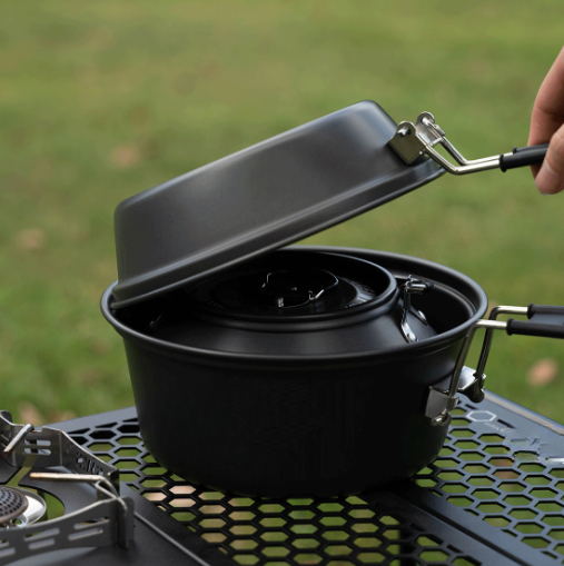 Set di pentole da campeggio in - Camping Cooking Set With Kettle recensione e prezzo